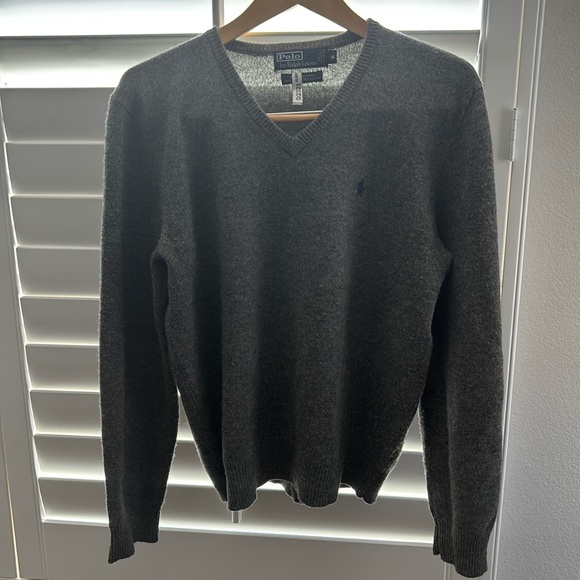 Polo by Ralph Lauren blue label. 100% lambs wool. medium - Picture 1 of 8